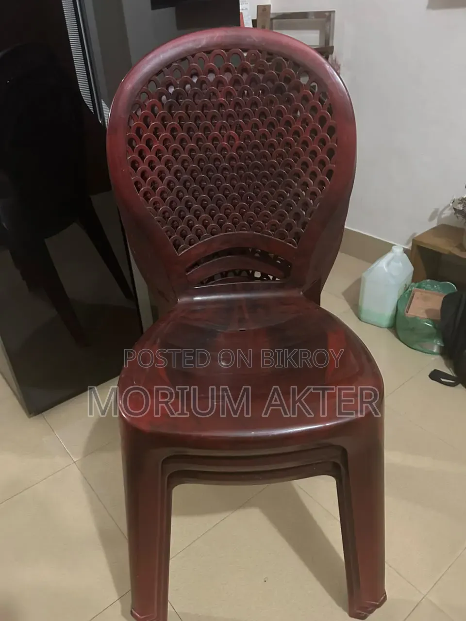 প্লাস্টিক ডিজাইন চেয়ার