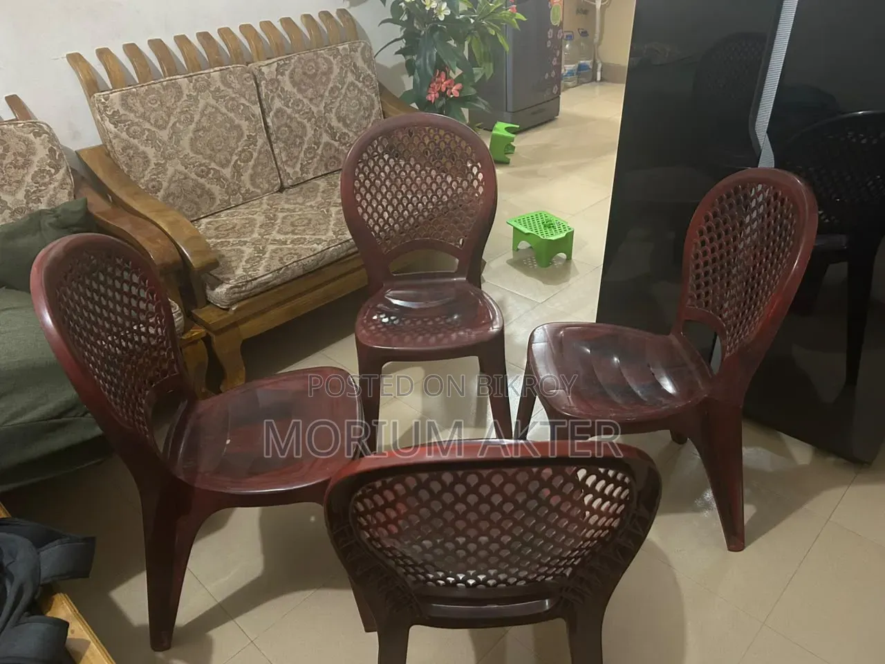 প্লাস্টিক ডিজাইন চেয়ার