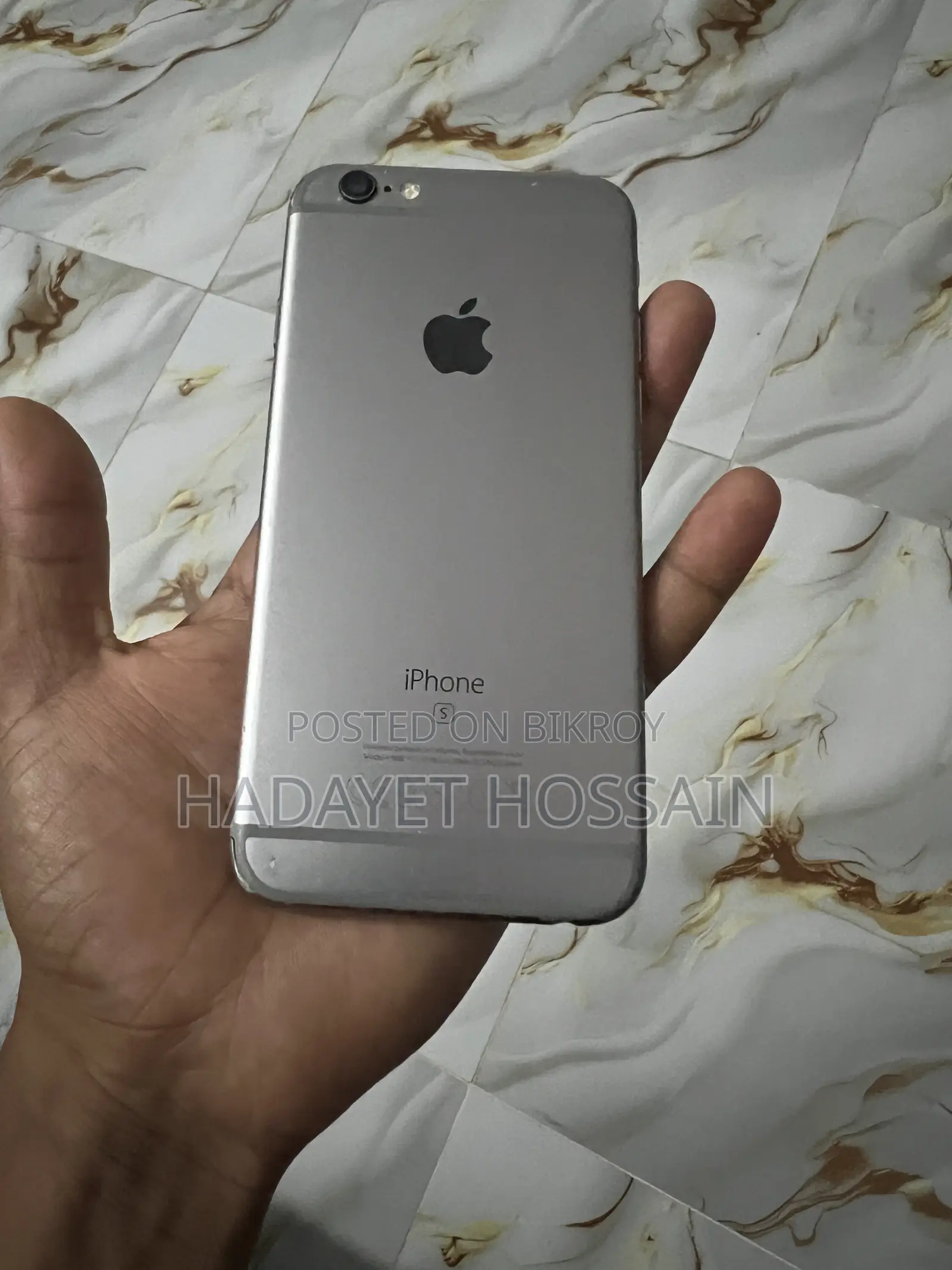 Apple iPhone 6s 64 GB Gold