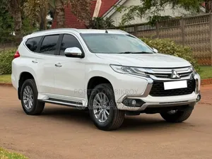 Mitsubishi Pajero Sport GLX 2016 White