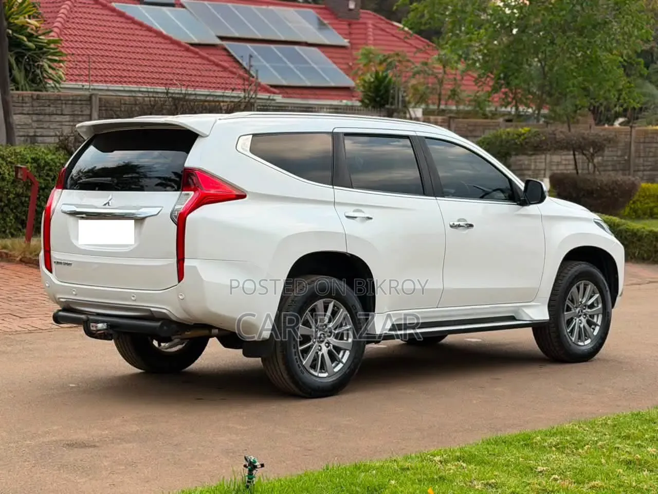 Mitsubishi Pajero Sport GLX 2016 White