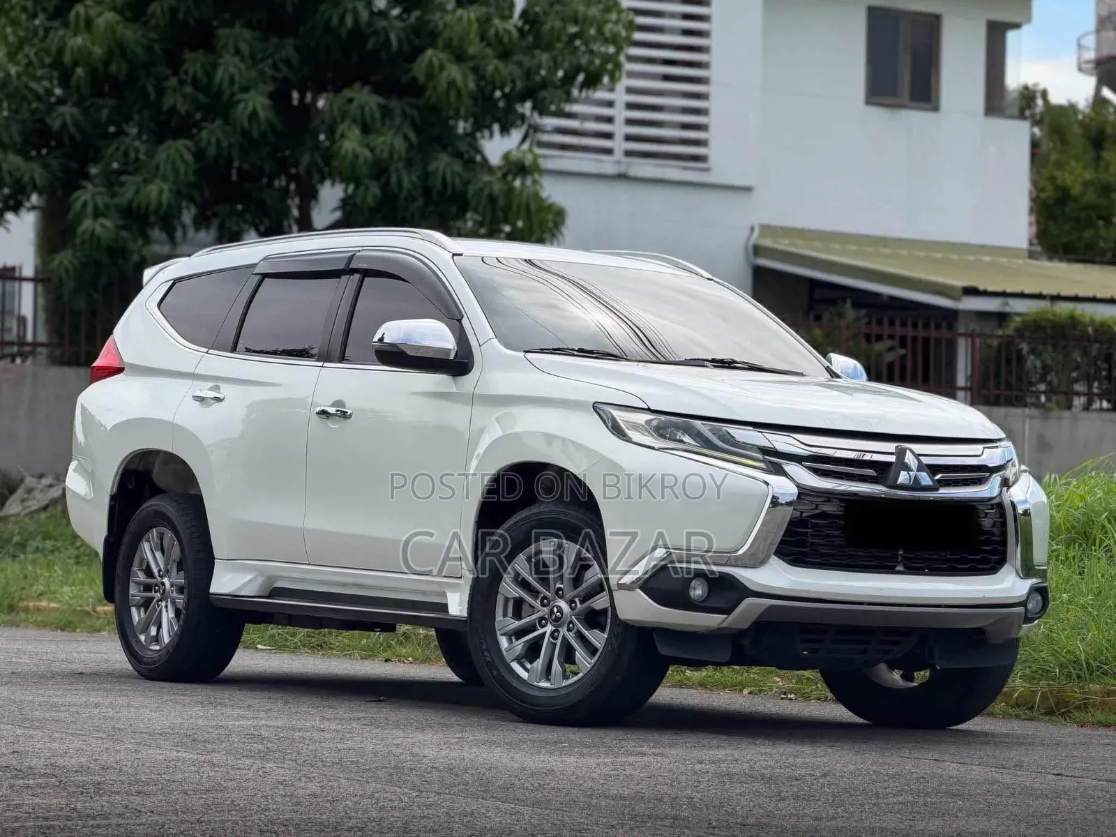 Mitsubishi Pajero Sport GLX 2016 White
