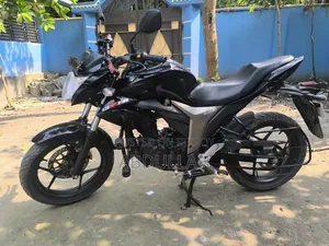 Suzuki Gixxer 2024 Black