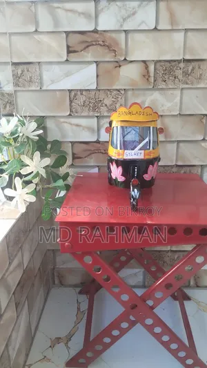 মিনিয়েচার শোপিস রিক্সা,সিএনজি, ঠেলাগাড়ি ,ভ্যান গাড়ি খুচরা ও পাইকারি