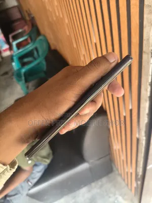 Oppo F27 Pro+ 256 GB Gold