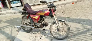 হোন্ডা ২০০৫ রেড