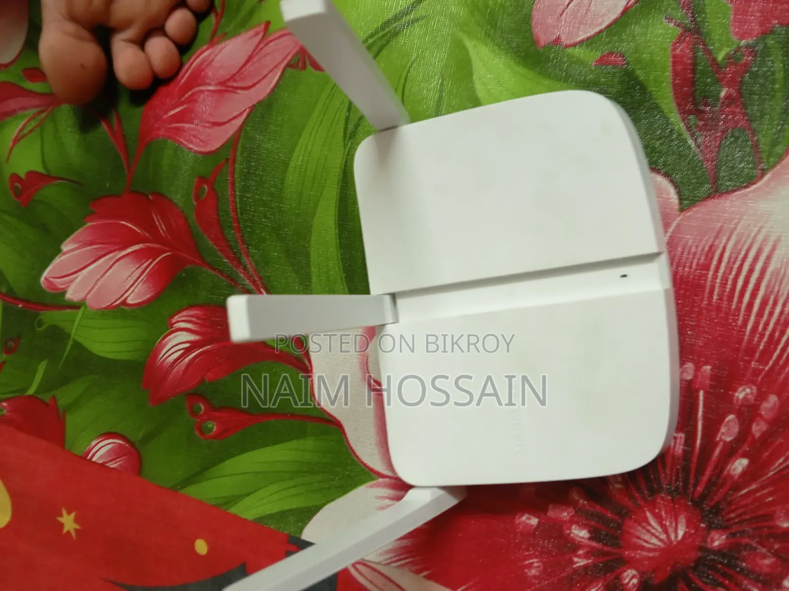 রাউটার অল ওকে ১ মাস ব্যবহার, বক্স চার্জার ফুল আছে