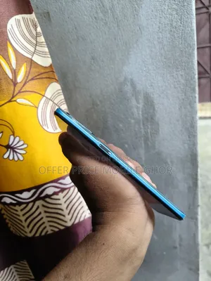 রিয়েলমি ৮ ৫জি ১২৮ জিবি গোল্ড