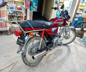 Honda 2008 Red