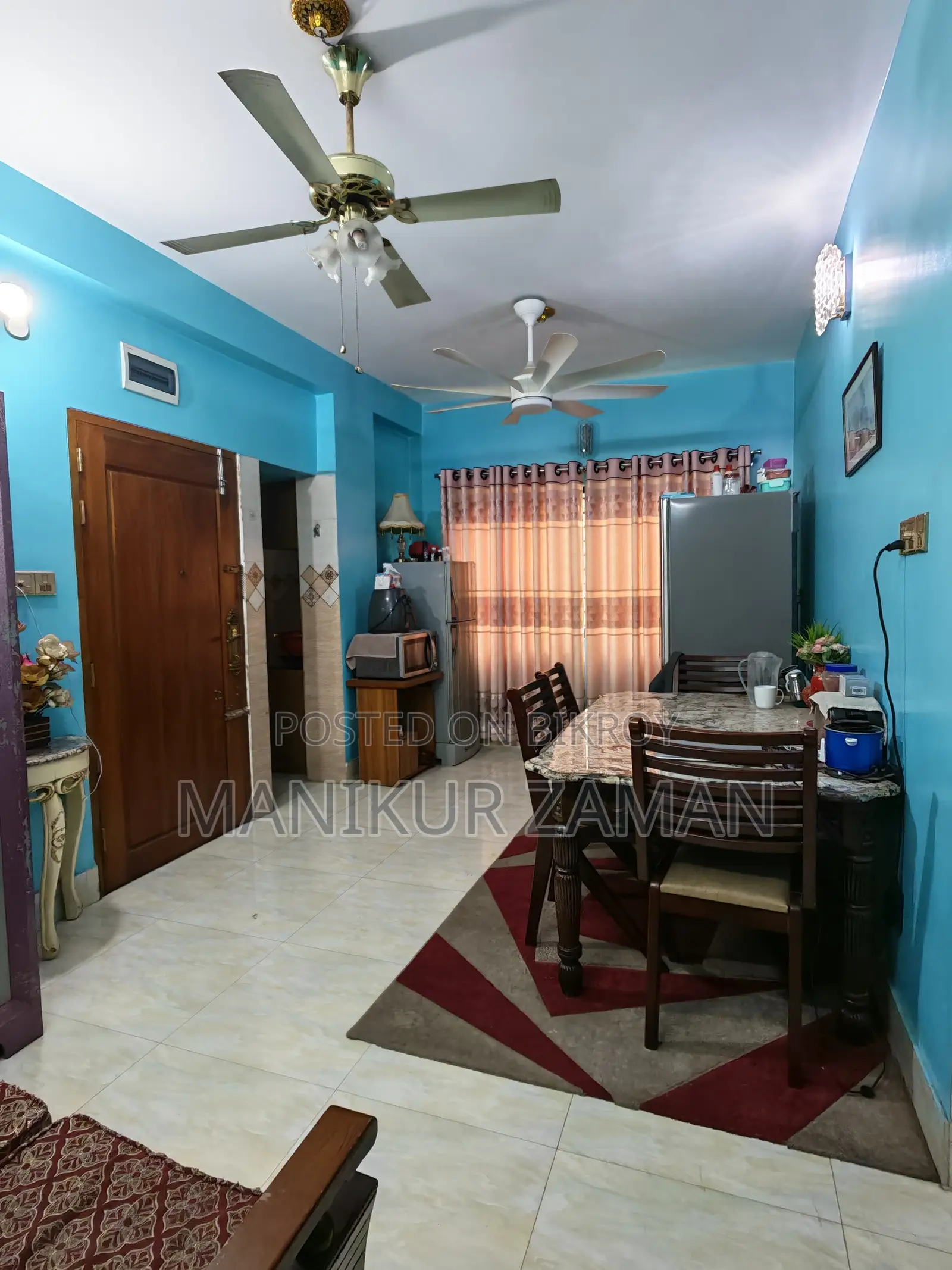 3 Bedroom Apartment in Post Office Mosque, Lalbag for sale