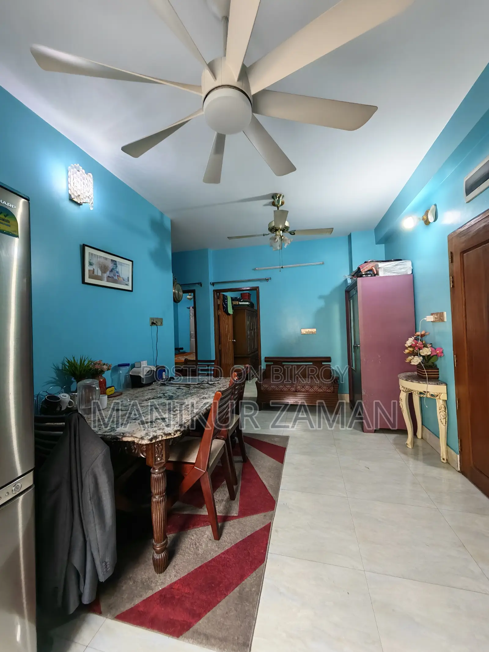 3 Bedroom Apartment in Post Office Mosque, Lalbag for sale