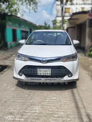 টয়োটা অ্যাক্সিও ১.৫ হাইব্রিড টুডব্লিউডি ২০১৭ পার্ল