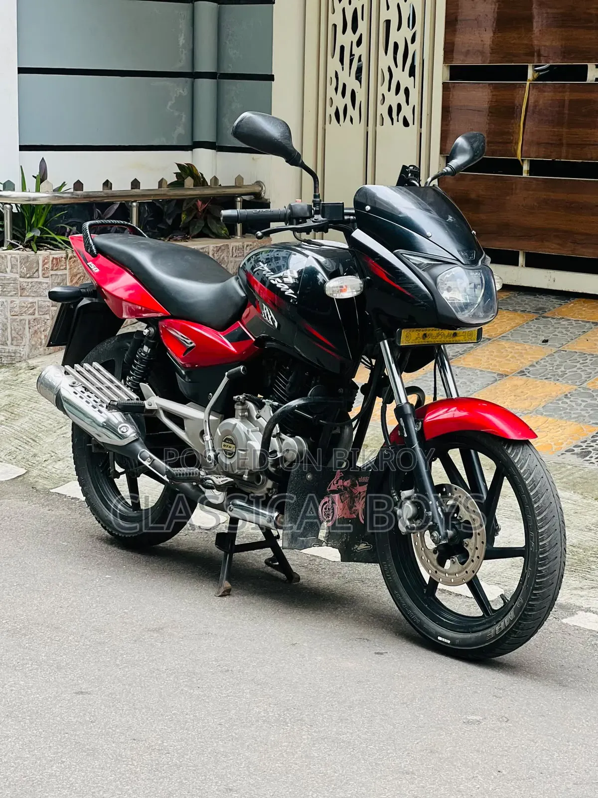 Bajaj Pulsar 150 2016 Black