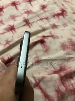 ZTE V70 256 GB Green