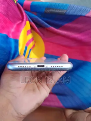 Apple iPhone 11 128 GB White
