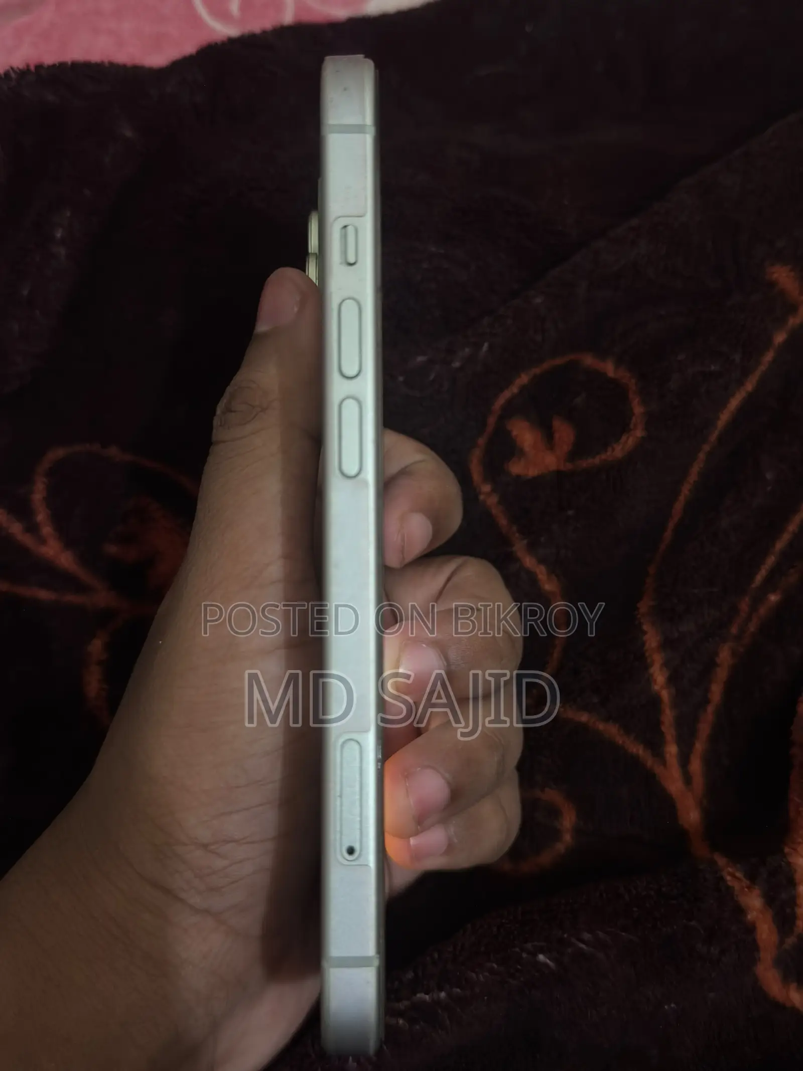 Apple iPhone 15 128 GB Green