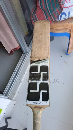 SS Ton Platinum Bat (Cricket Bat)