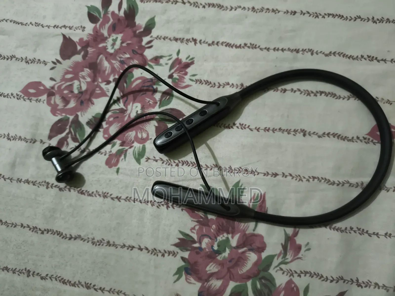 Neackband 12