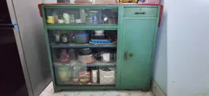 একটি স্টিলের শোকেস বিক্রি হবে।
