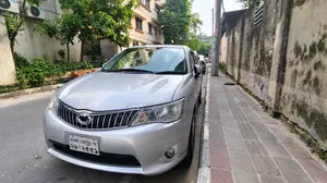 টয়োটা করোল্লা ফিল্ডার ১.৫ পেট্রোল ফ্রন্ট-হুইল ড্রাইভ ২০১৩ সিলভার