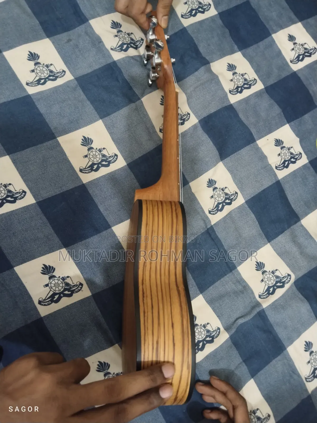 ইউকেলেলে for Sell