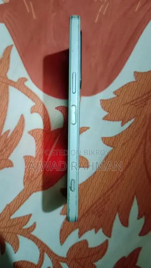 সনি এক্সপেরিয়া ১ মার্ক ৪ ২৫৬ জিবি সাদা