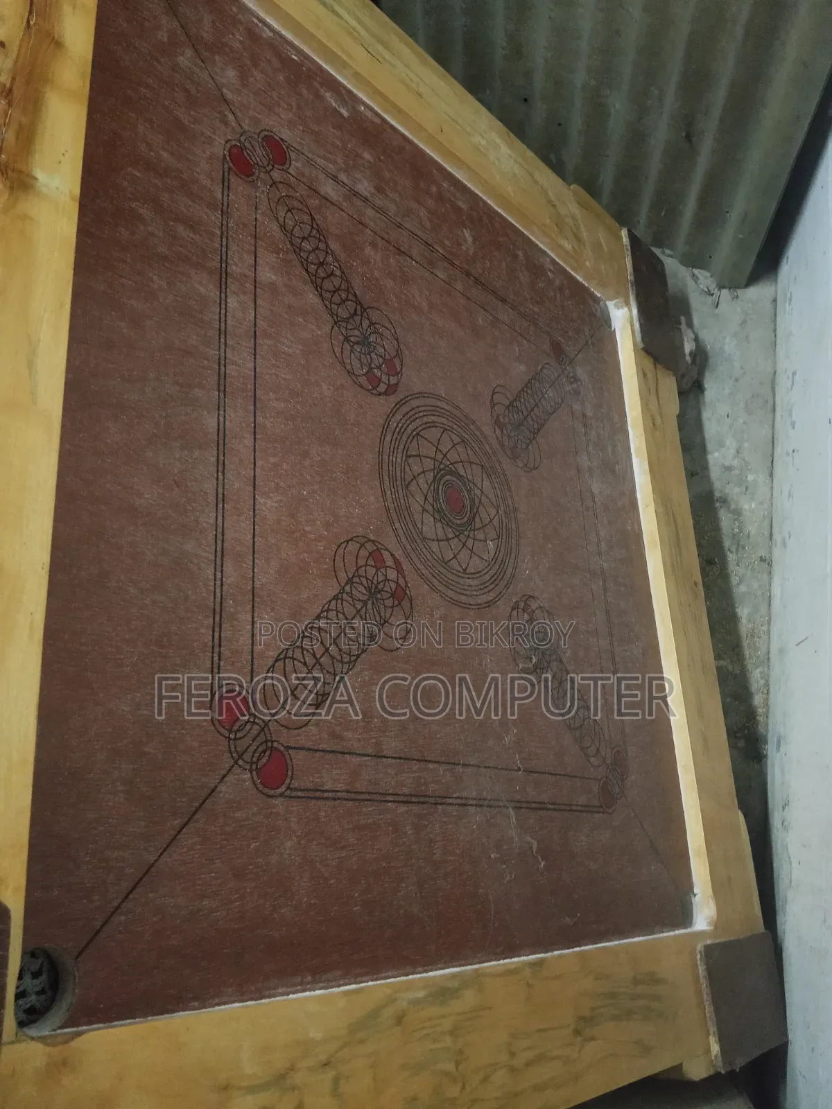 Carrom Board Out 42" in 33"