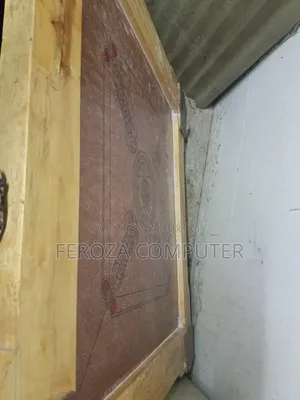 Carrom Board Out 42" in 33"