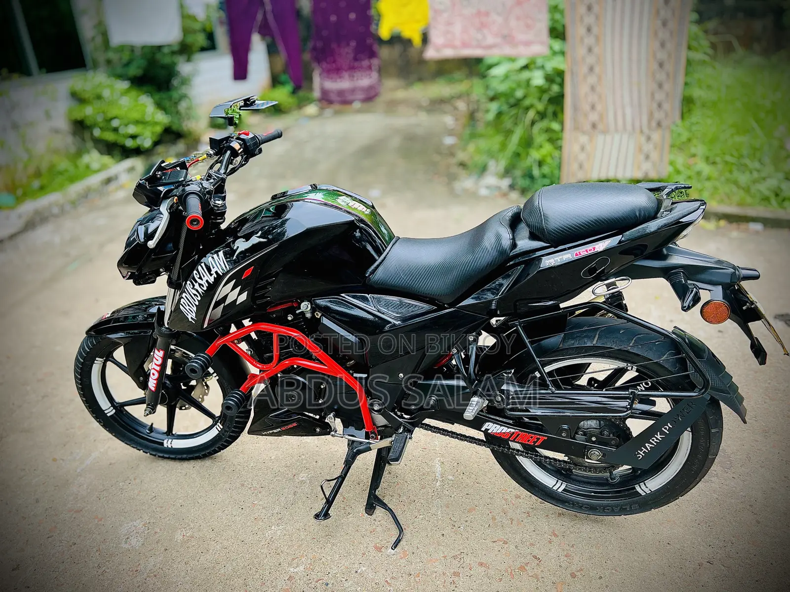 TVS Apache RTR 160 4V 2022 Black