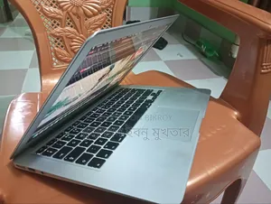 Laptop Apple MacBook Air 2015 4GB SSD 256GB