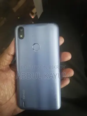 বেনকো ওয়াই১১ ৩২ জিবি ব্লু
