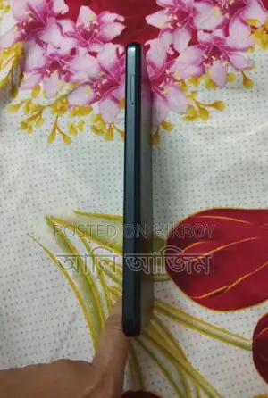 Symphony Z47 64 GB Black