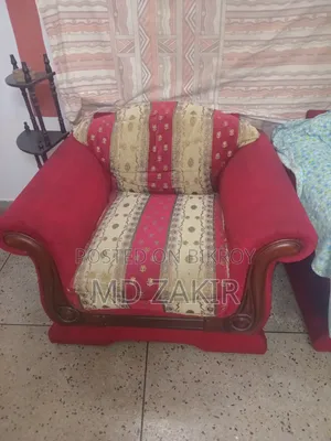 আকর্ষণীয় সোপা সেট