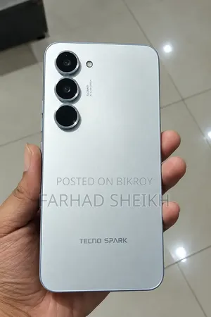 টেকনো স্পার্ক ৪০ প্রো ১২৮ জিবি হোয়াইট