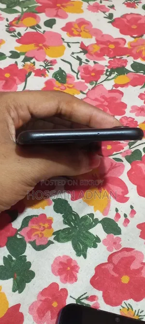 Samsung A10 32 GB Black