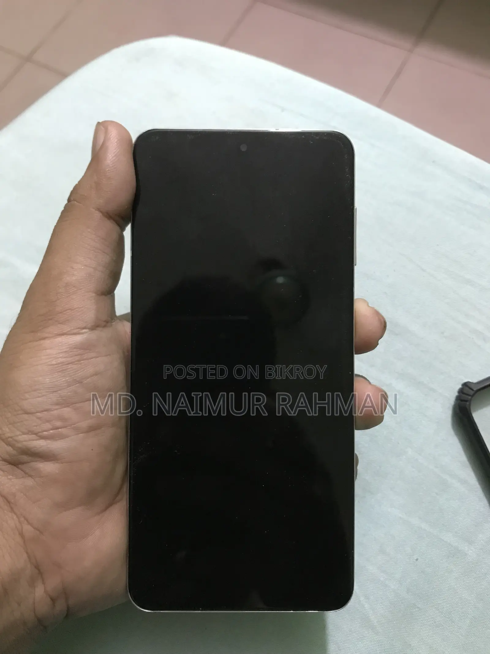 স্যামসাং গ্যালাক্সি এস২১ ফাইভজি ২৫৬ জিবি সাদা