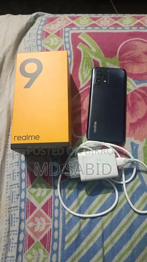 রিয়েলমি ৯ ১২৮ জিবি ব্ল্যাক