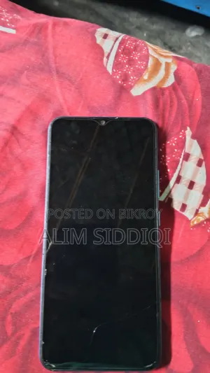 রিয়েলমি ১০ ১২৮ জিবি ব্লু