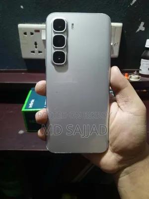 Infinix Hot 60 Pro+ 256 GB Silver