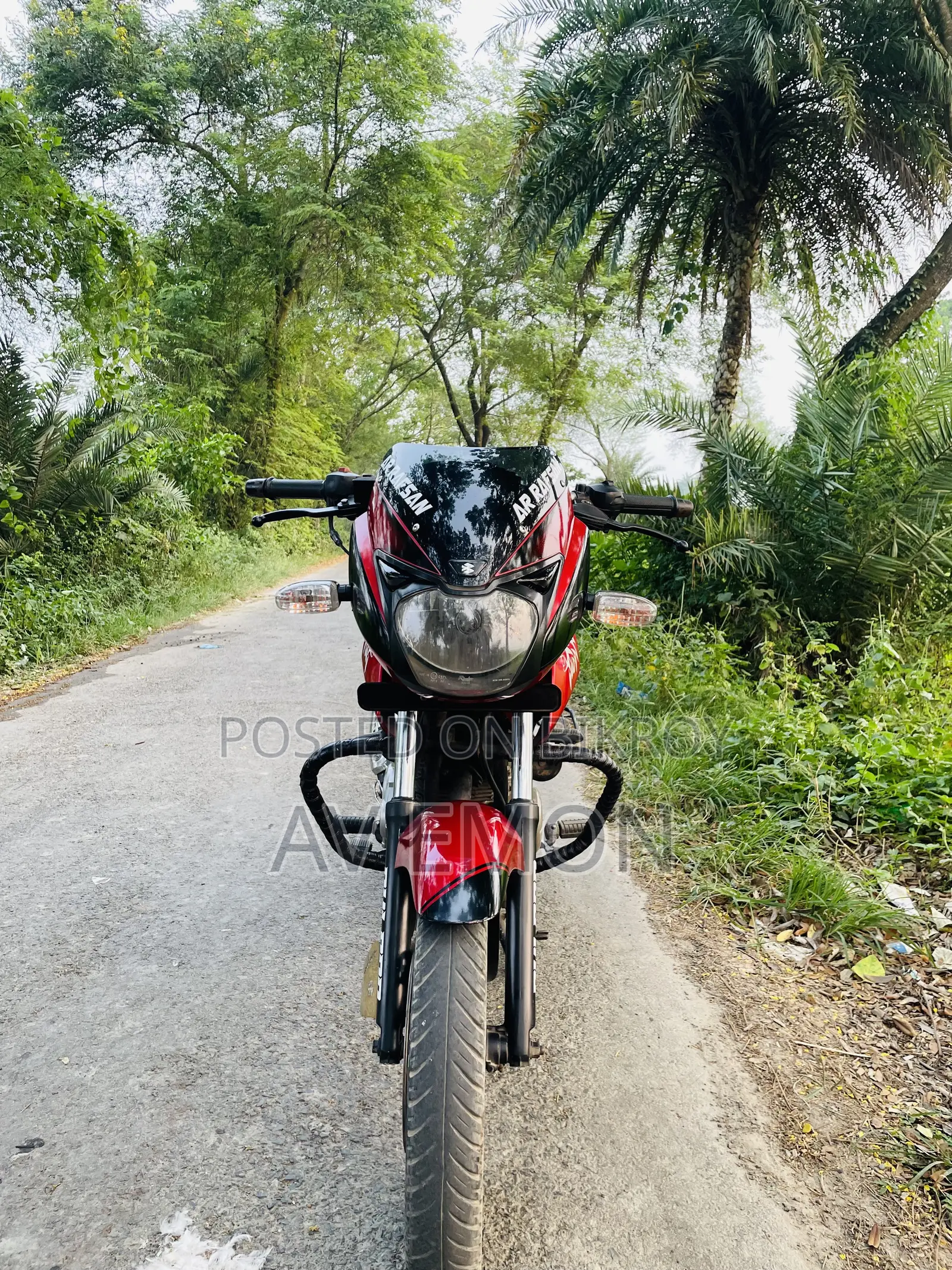 বাজাজ পালসার ১৫০ ২০১৩ রেড