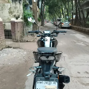 TVS Apache 160 4V 2021 Black