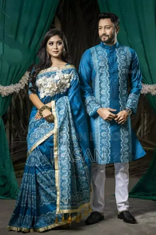 Couple Dress