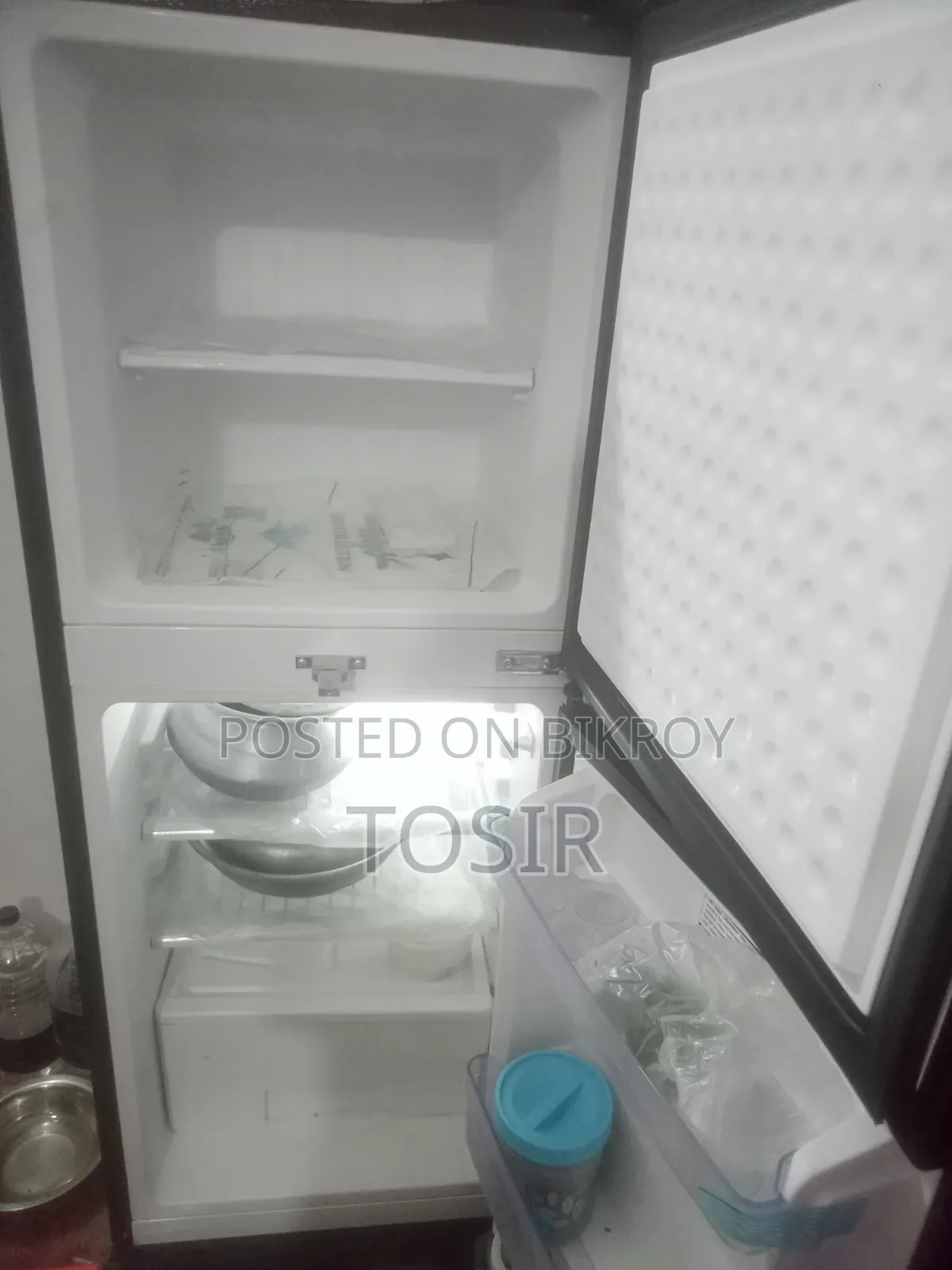 I want to sell the fridge, there are no problems with it, completely good new fridge