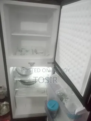 I want to sell the fridge, there are no problems with it, completely good new fridge