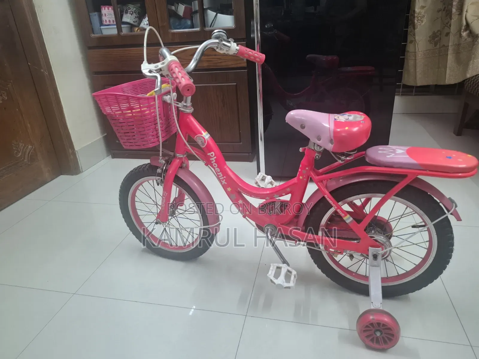 বেবি গার্ল বাইসাইকেল
