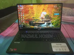 Laptop HP 15 8GB AMD Ryzen 5 HDD 512GB