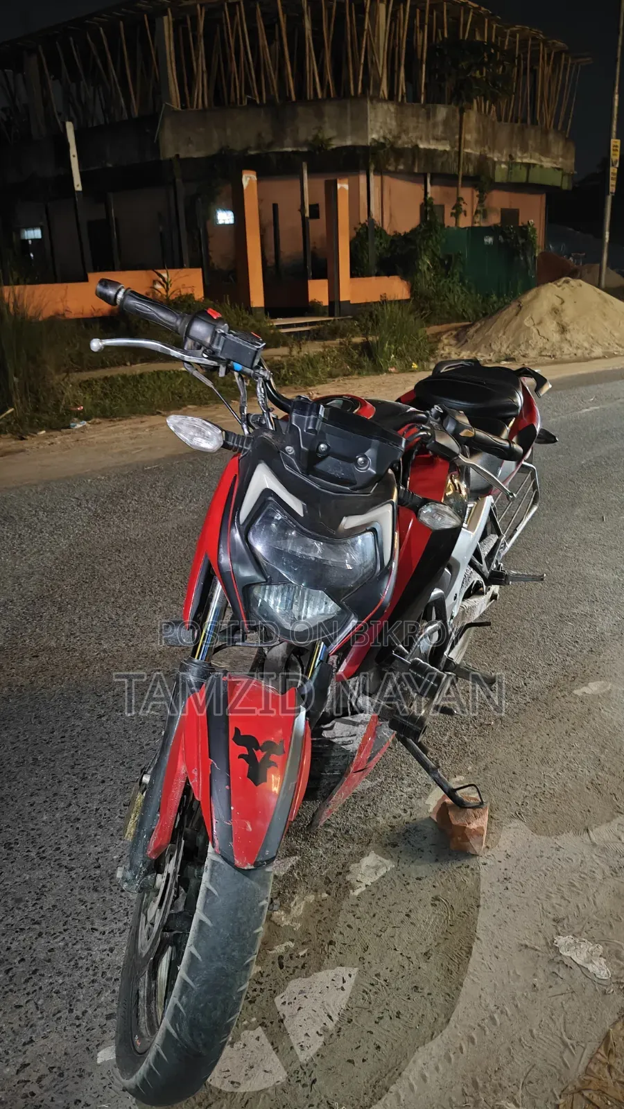TVS Apache RTR 160 4V 2022 Red