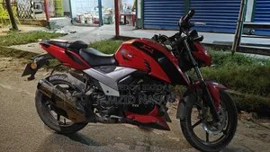 TVS Apache RTR 160 4V 2022 Red