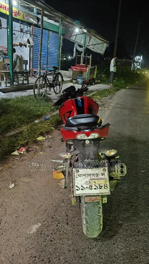 TVS Apache RTR 160 4V 2022 Red