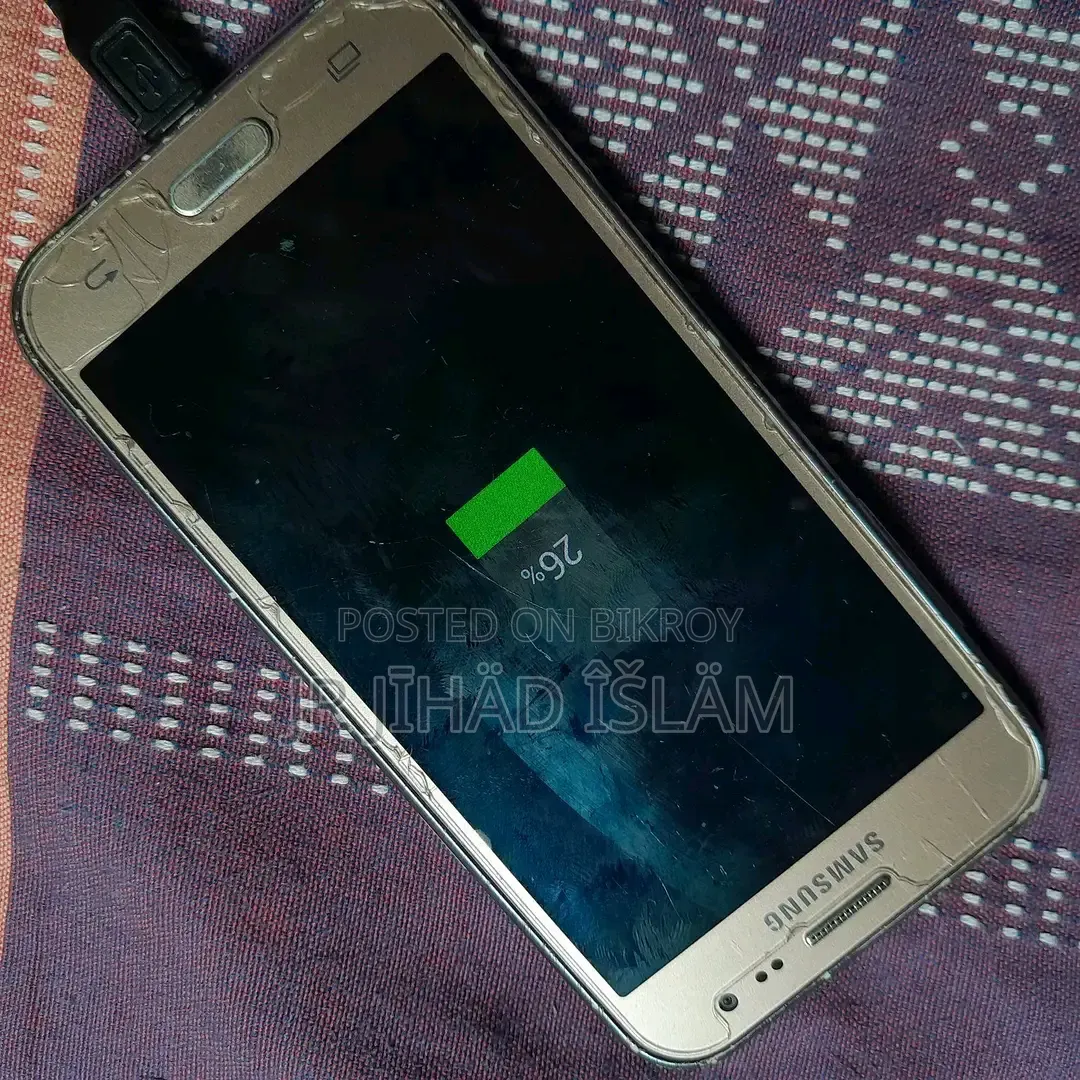 Samsung Galaxy J2 8 GB Black